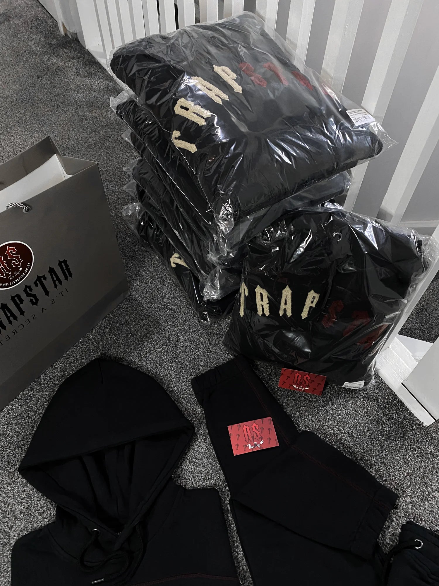 Trapstar Irongate Arch Tracksuit Black Zinfandel