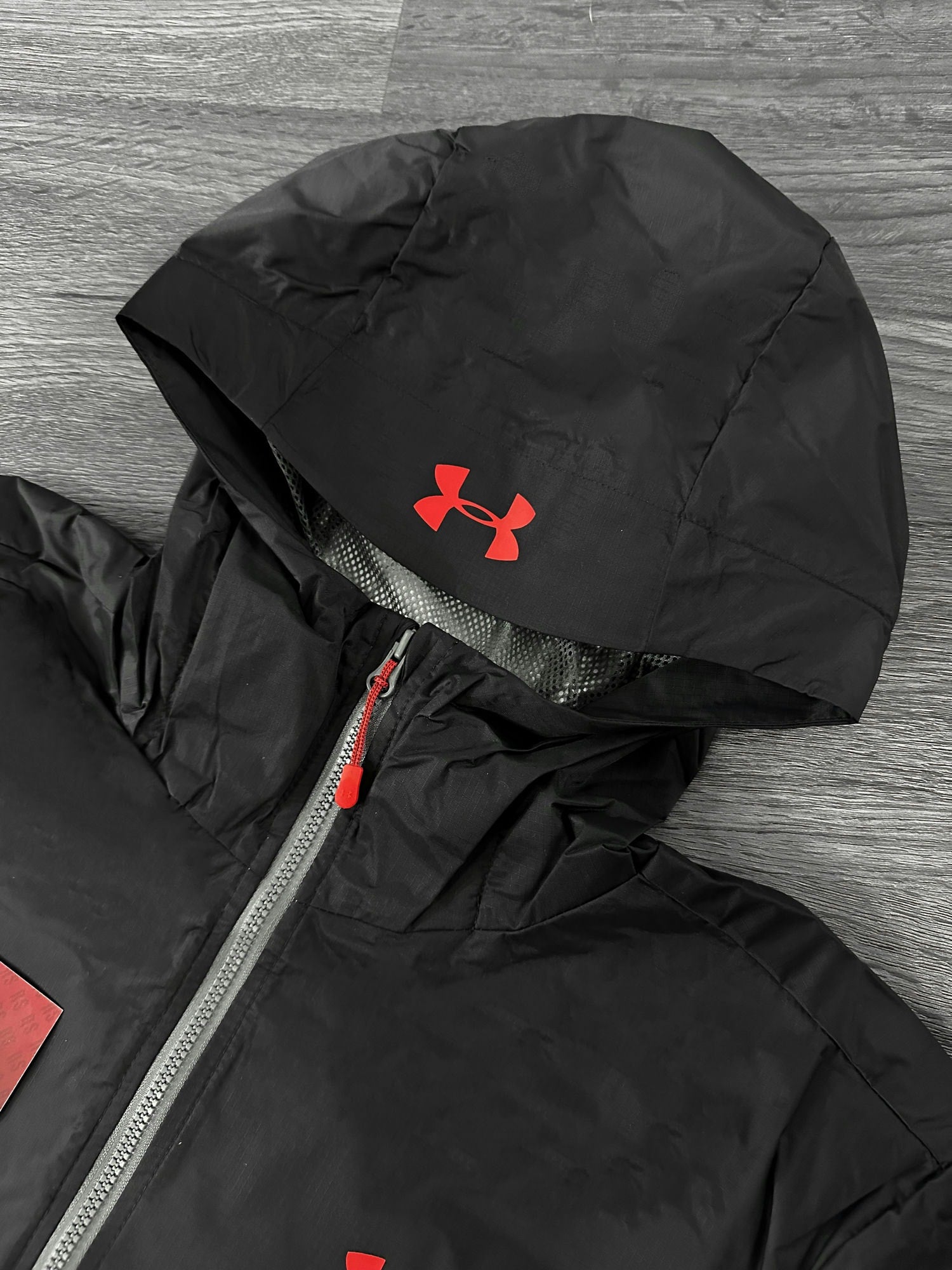 Under Armour Training Jacket Black Red – RSThePlug