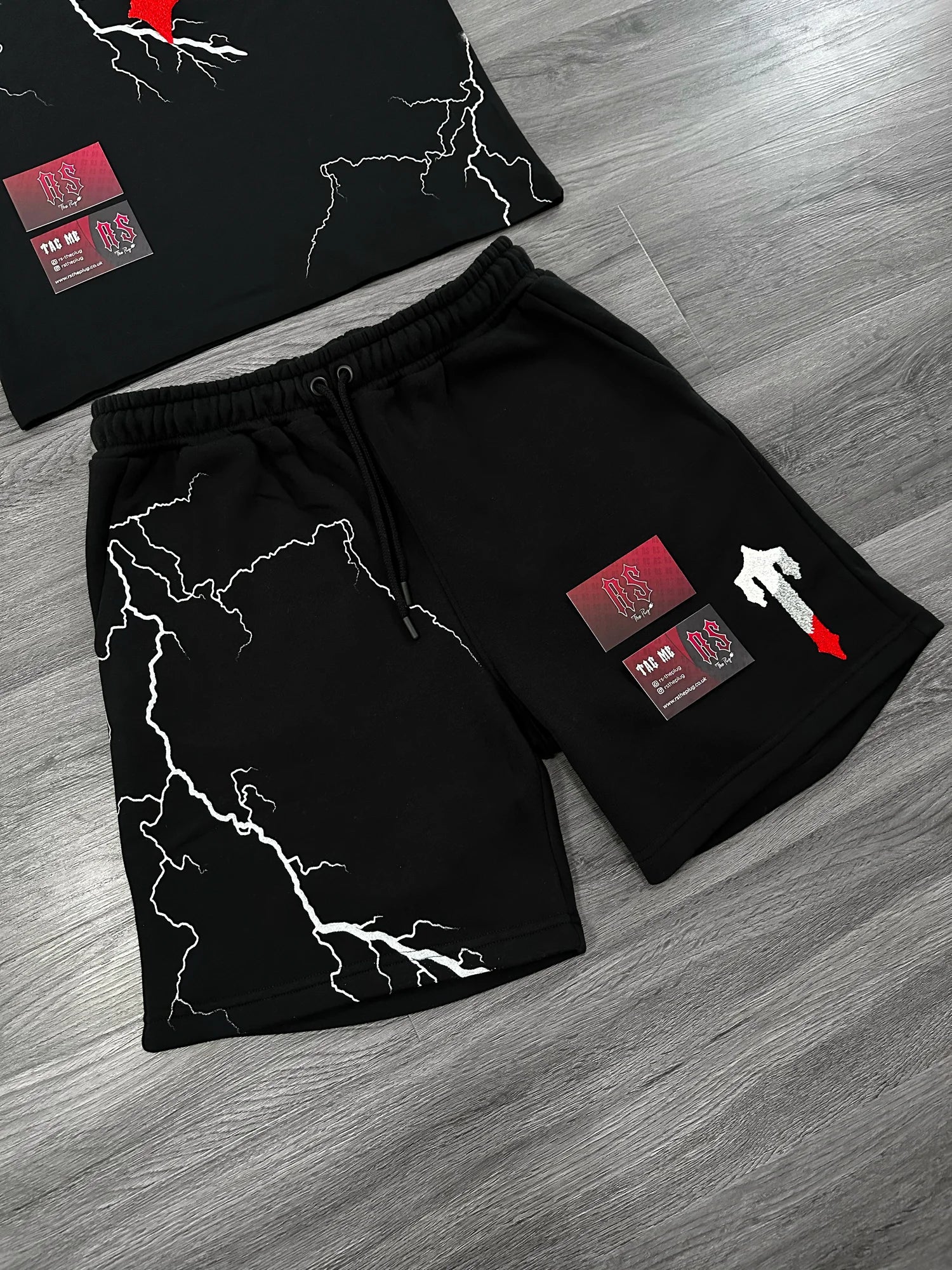 Trapstar T Lightning Shorts Black/Infrared