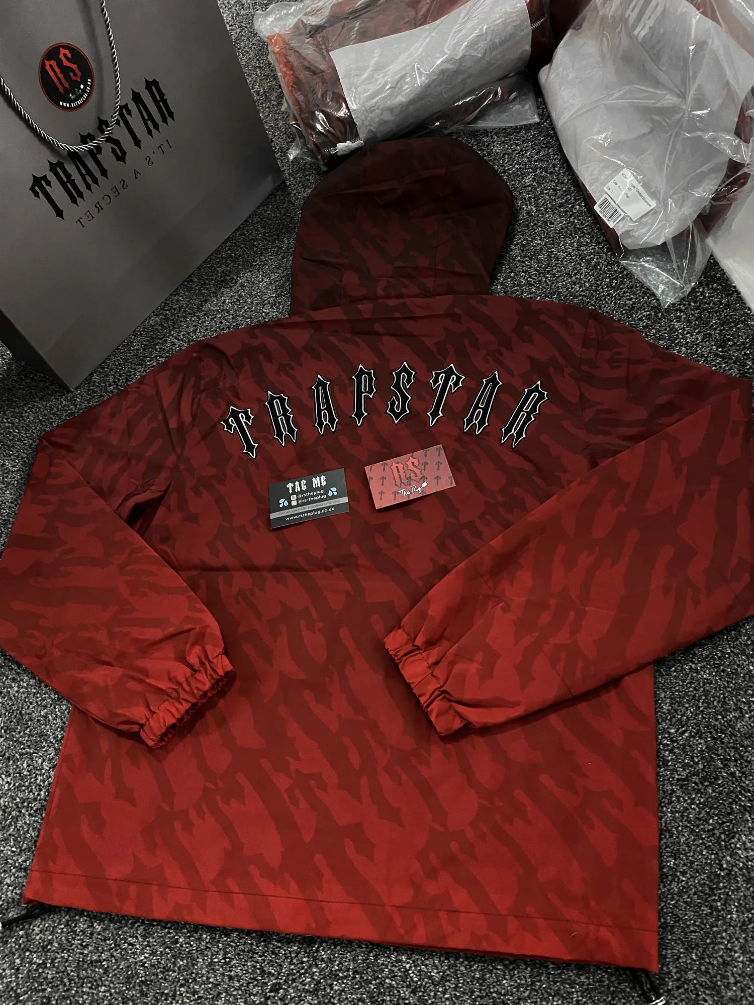 Trapstar Irongate T Windbreaker - Red