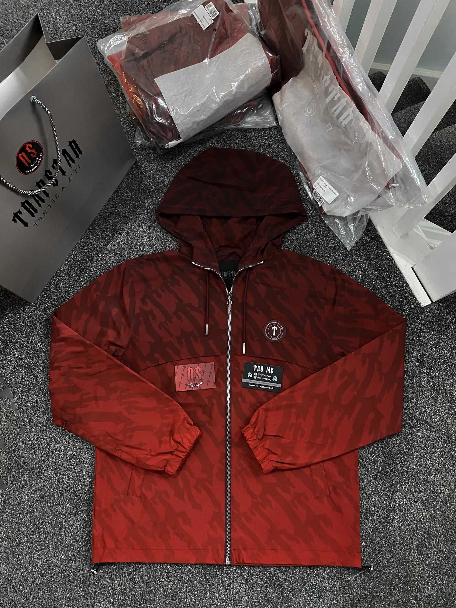 Trapstar Irongate T Windbreaker - Red