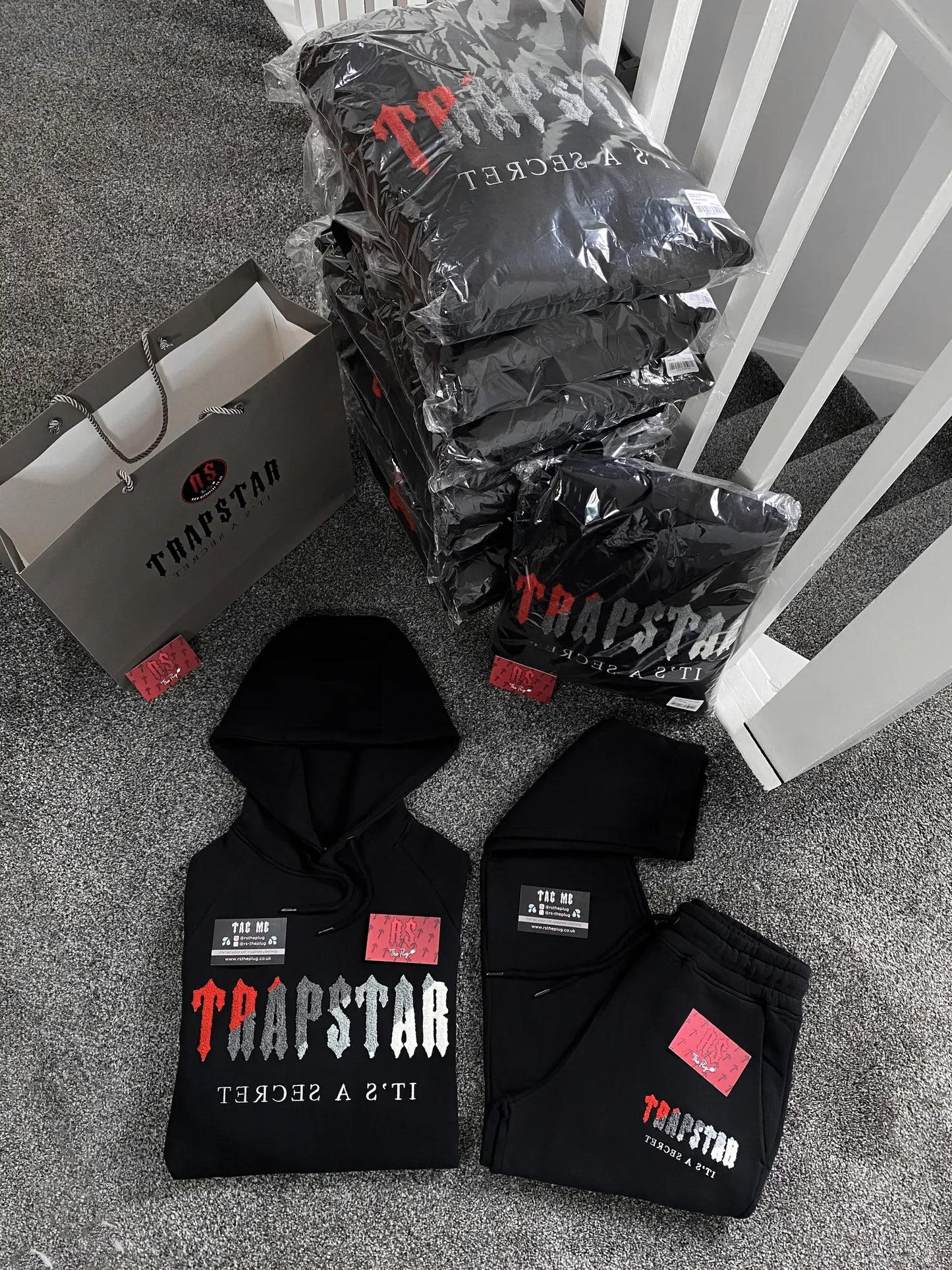 Trapstar Chenille Tracksuit Black/Red – RSThePlug